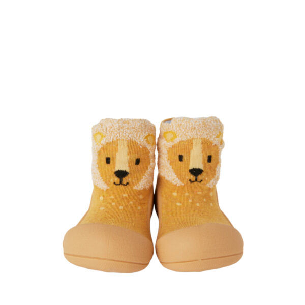 attipas barefoot niños niñas peques primeros pasos caminantes zootopia lion leon amarillo