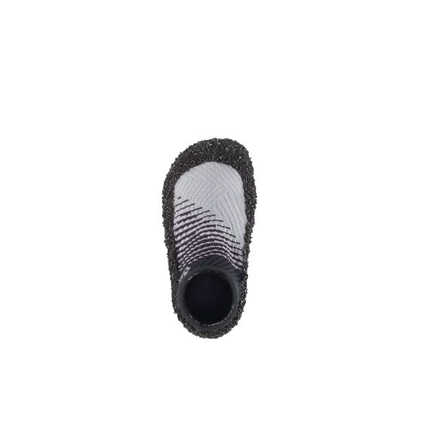casual-barefoot-skinners-kidsline2.0-junior-stone-1.jpg