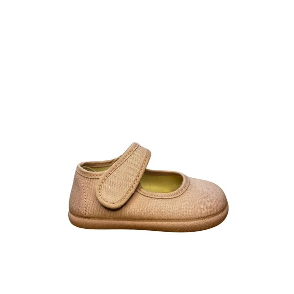 casual-barefoot-batilas-mercedita-junior-nude.jpg